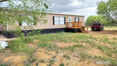 Mobile Home at 925 Summit Orchard Land Moore, TX 78057