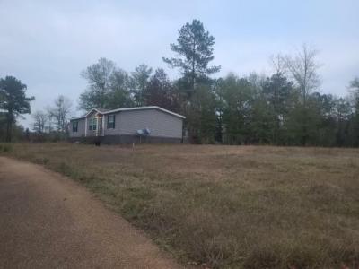 Mobile Home at 118 Grayson Rd Mendenhall, MS 39114