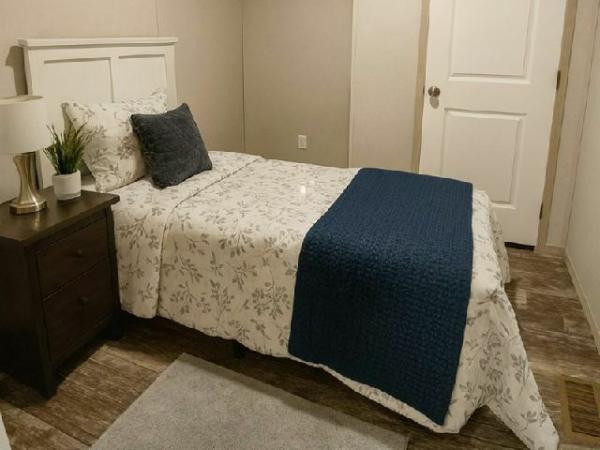 2025 Clayton--Marlette 56GEM1441AH25 Manufactured Home