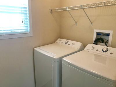 Photo 5 of 6 of home located at 2174 Arrowhead Dr Muskegon, MI 49442