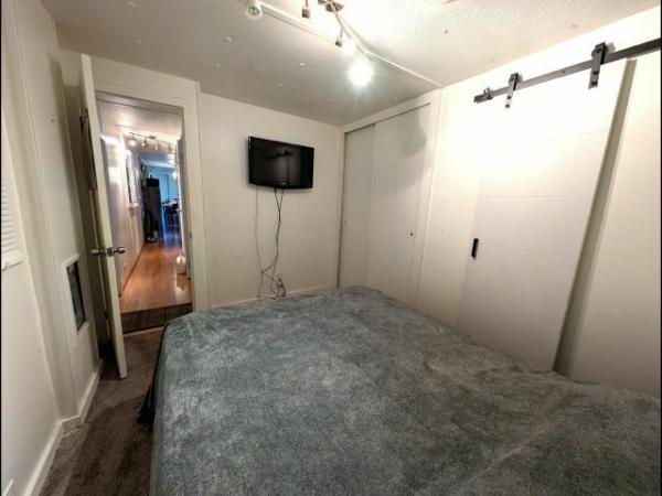 1967 NEWM Manufactured Home