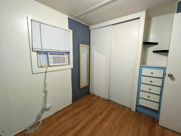 1967 NEWM Manufactured Home