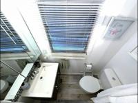 1967 NEWM Manufactured Home