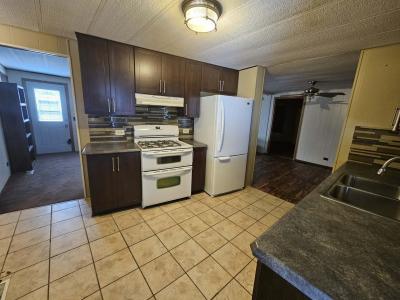 Mobile Home at 4519 Country Way W Lot Tw4519 Saginaw, MI 48603