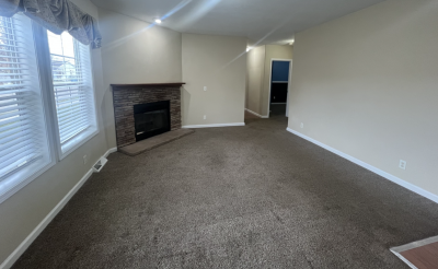 Photo 4 of 15 of home located at 23020 Evergreen Cr Chelsea, MI 48118