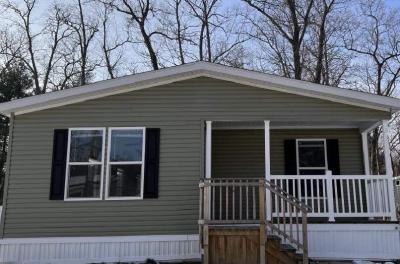 Mobile Home at 13591 Winding Creek Drive Grand Haven, MI 49417