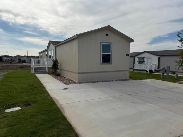 2025 Cavco Ind Emerald Mobile Home