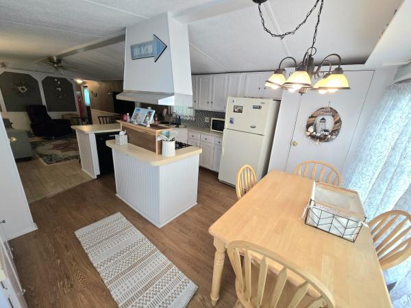 1985 SKYLINE n/a Mobile Home