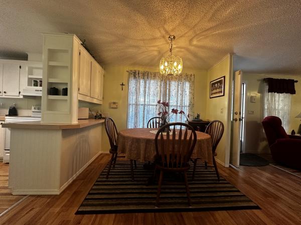 1992 Palm Harbor 5231 Mobile Home