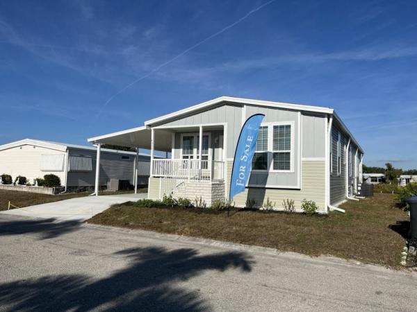 2026 Skyline - Ocala Bayshore w/ Rear Porch Mobile Home
