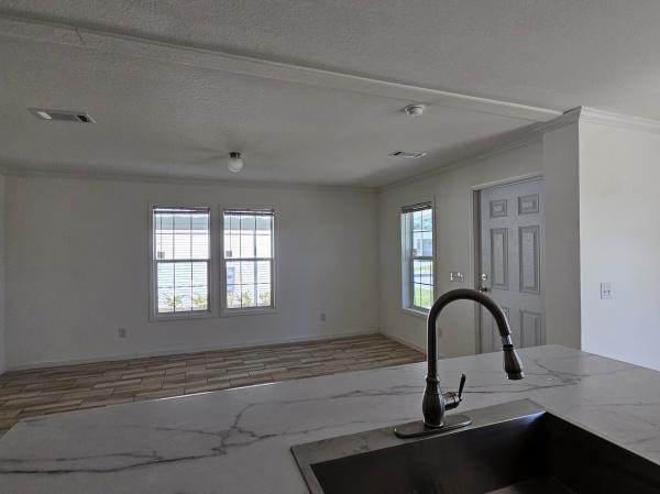 2025 Champion SIG3563B Mobile Home