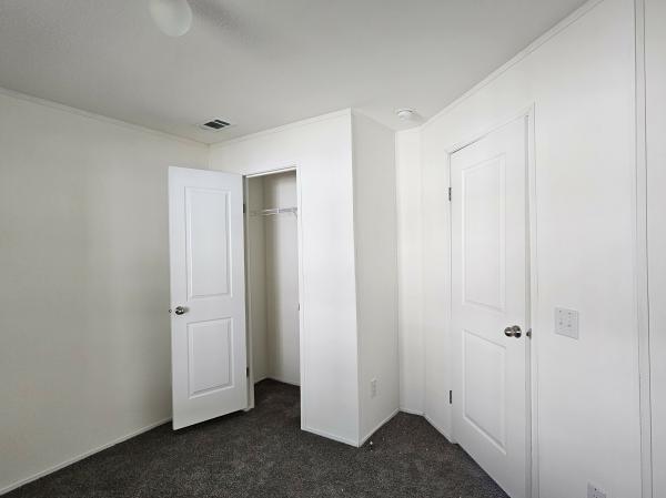 2025 Champion SIG3563B Mobile Home