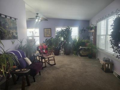 Photo 2 of 20 of home located at 1089 Candlewood Road Elgin, IL 60123