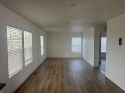 Photo 2 of 11 of home located at 3104 E. Broadway, Lot #67 Mesa, AZ 85204