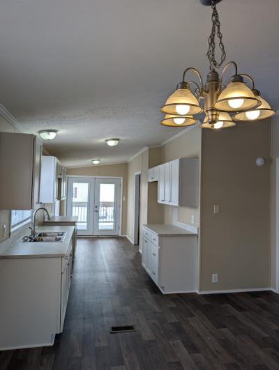 Photo 5 of 9 of home located at 25186 Oxford Woodhaven, MI 48183