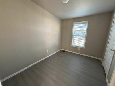 Photo 5 of 11 of home located at 7300 N 51st Ave Lot B-10 Glendale, AZ 85301