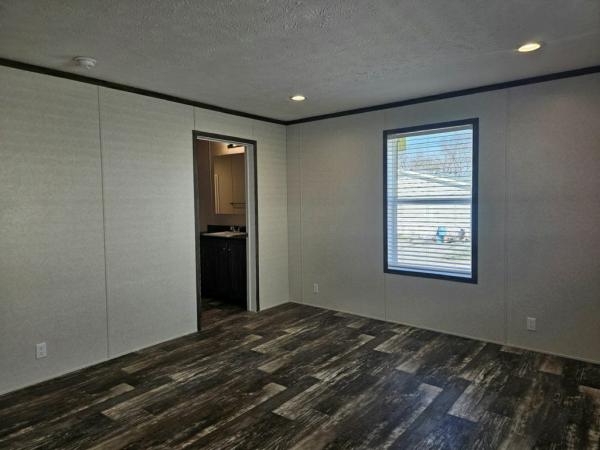 2024 Clayton Adrenaline 5228 E201 Manufactured Home