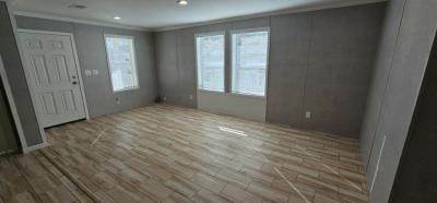 Photo 3 of 16 of home located at 6539 Townsend Rd, #27 Jacksonville, FL 32244