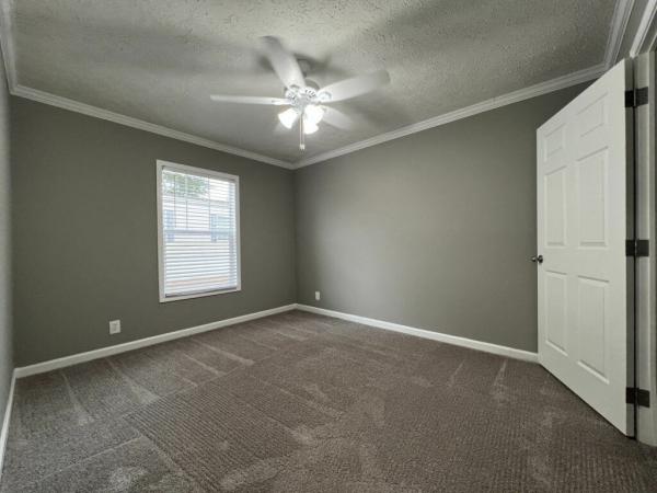 2022 Clayton Homes Inc Community Series Mobile Home