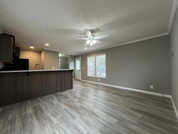 2022 Clayton Homes Inc Community Series Mobile Home