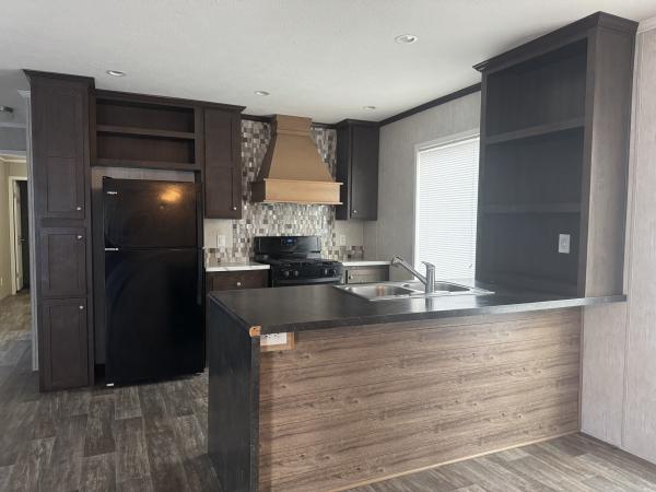 2019 Champion Home  Home