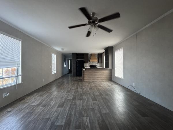 2019 Champion Home  Home