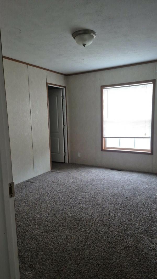 2017 Champion 102 NWD-A-24806  Home