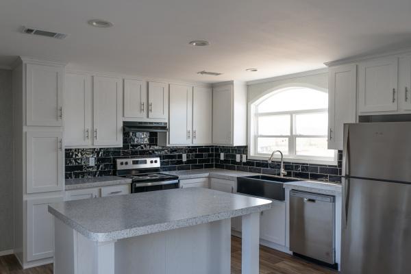 2025 Fleetwood Homes  Home