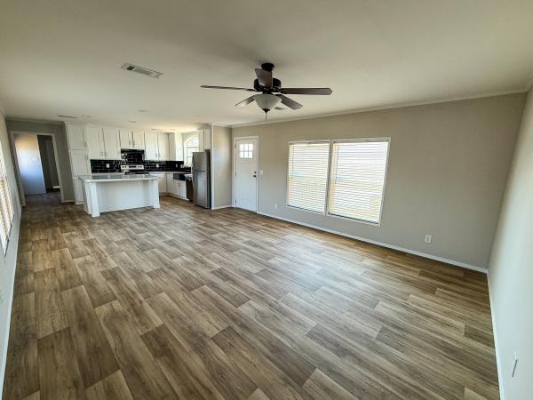 2025 Fleetwood Homes  Home