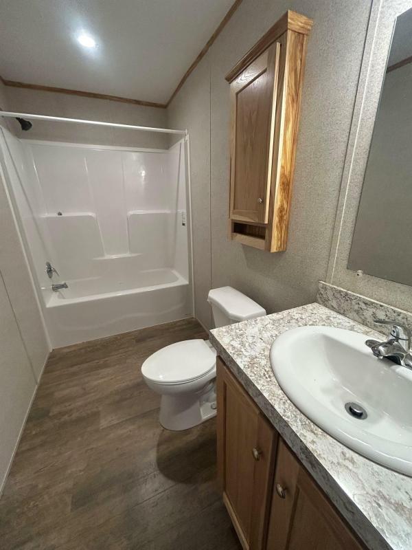 2024 CHAMPION HOME BUILDERS INC. NWS-F-25206  Home