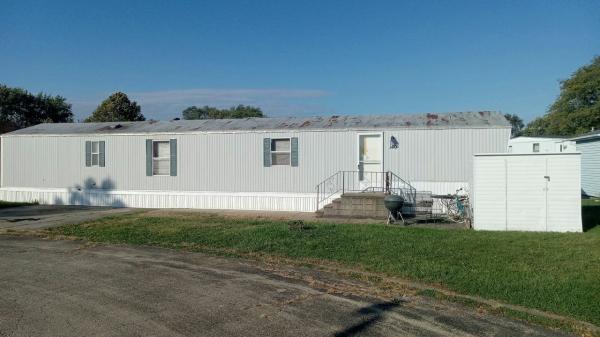 Photo 1 of 2 of home located at 140 Craig Court Manteno, IL 60950