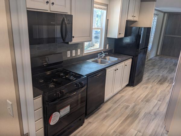 Photo 1 of 2 of home located at 3617 N. Grand Ave E., Lot #157 Springfield, IL 62702