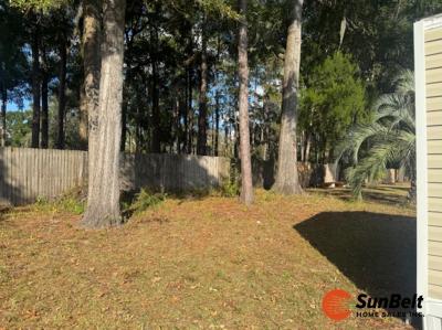 Photo 4 of 58 of home located at 8880 SW 27th Avenue Lot A109 Ocala, FL 34476