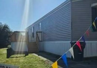 Mobile Home at 2942 Phillip West Paducah, KY 42086