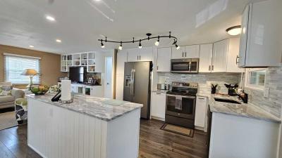 Photo 7 of 8 of home located at 1071 Donegan Rd Lot 502 Largo, FL 33771