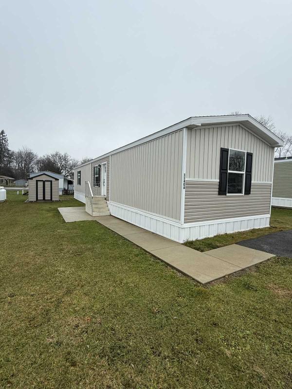 Photo 1 of 2 of home located at 475 Stoystown Road Lot 114 Ea Somerset, PA 15501