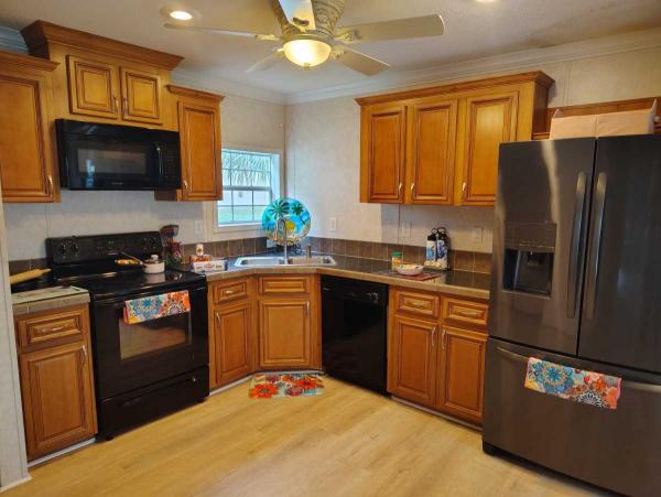 2015 LIOH Mobile Home