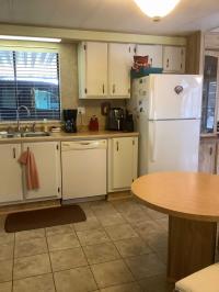 1984 Palm Harbor Manufactured Home