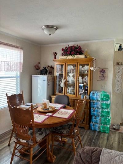 Photo 4 of 11 of home located at 43164 Rivera Ave #93 Sterling Heights, MI 48314