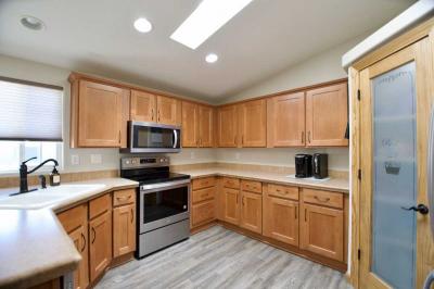 Photo 5 of 20 of home located at 7373 E Us Highway 60, #269 Gold Canyon, AZ 85118