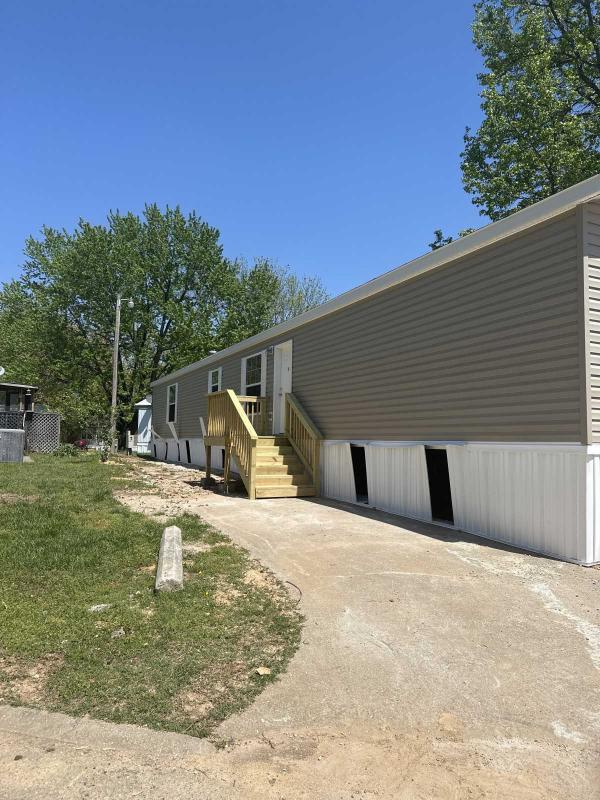 2022  Champion RVH1676-3 Manufactured Home