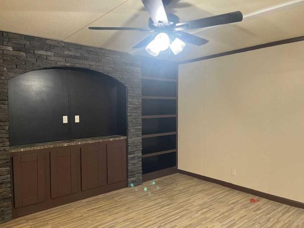 CMH Manufacturing Manufactured Home