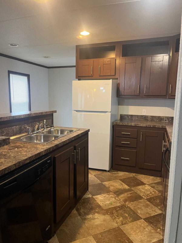 CMH Manufacturing Manufactured Home