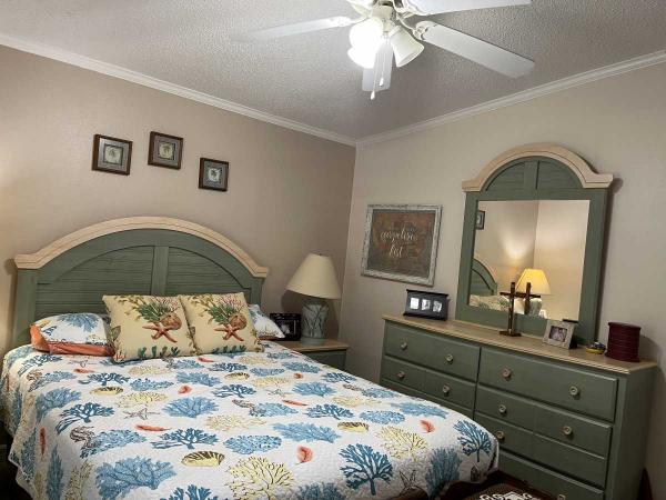 2005 Fleetwood Lifestages Manufactured Home