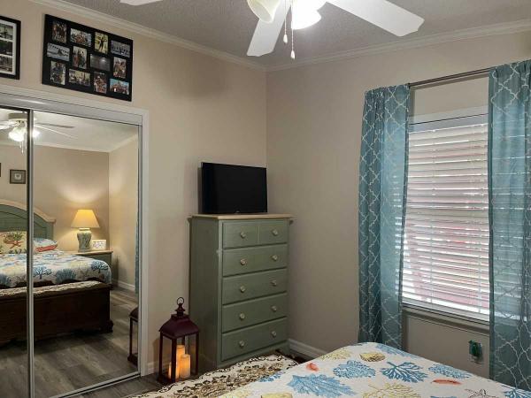 2005 Fleetwood Lifestages Manufactured Home