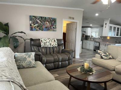 Photo 2 of 34 of home located at 24300 Airport Rd, Site #121 Punta Gorda, FL 33950