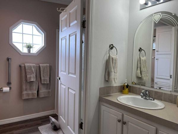 2005 Fleetwood Lifestages Manufactured Home