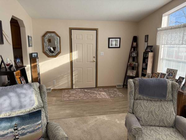 1993 Skyline Manufactured Home