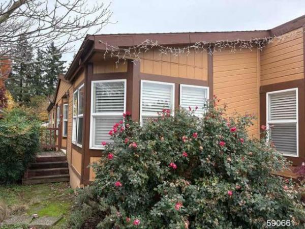 1994 REDMAN Mobile Home For Sale