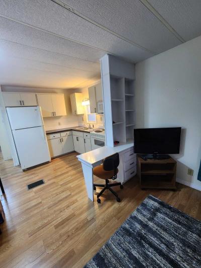 Photo 3 of 18 of home located at 2410 16th St Ct W Bradenton, FL 34205